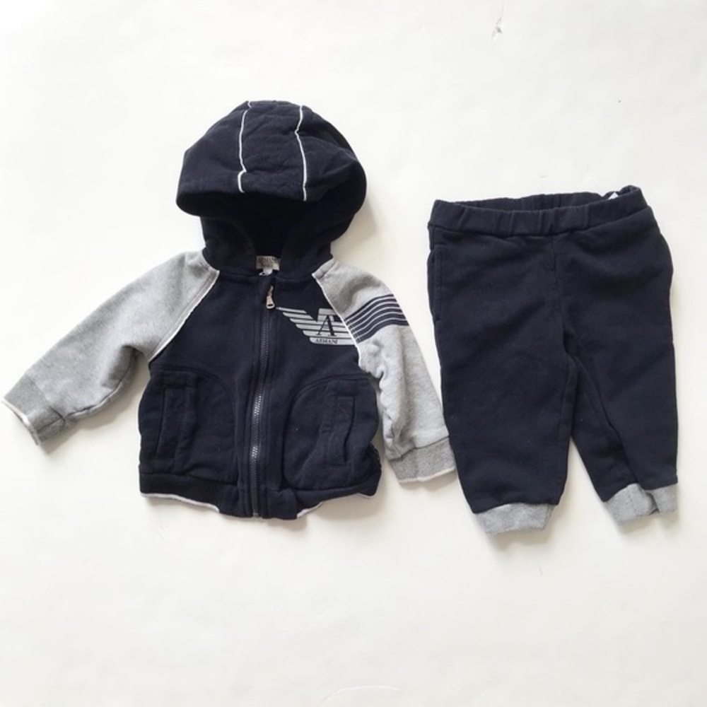 Armani Baby zip up hoodie/jogger set EUC 6 months
